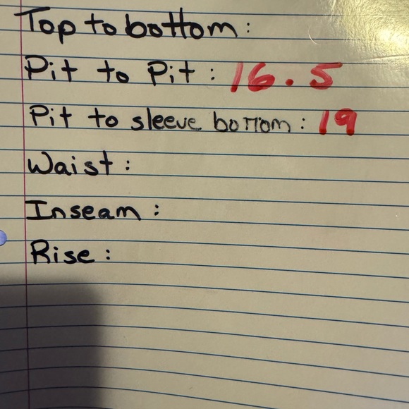 Floral Embroidered Black Cropped Cardigan - Picture 4 of 4